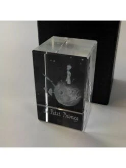 Bloc De Verre Petit Prince Sur Sa Planète (50 X 50 X 80 Mm)