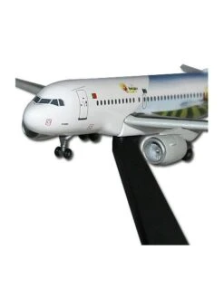 Lot De 2 Maquettes Métal A319-111 T.A.P. - 1/400e -BOUTIQUE AERO lot de 2 maquettes metal a319 111 t a p 1 400e 10