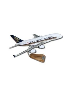 Maquette Bois Airbus A380-800 Singapore Airlines
