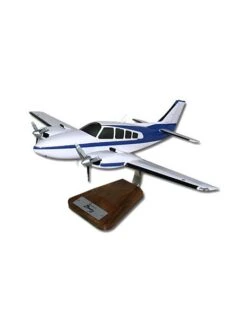 Maquette Bois Beechcraft 58 Baron -BOUTIQUE AERO maquette bois beech 58 baron 5