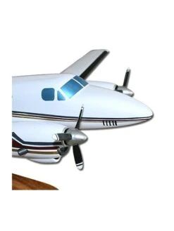 Maquette Bois Beech King Air 90 -BOUTIQUE AERO maquette bois beech king air 90 3