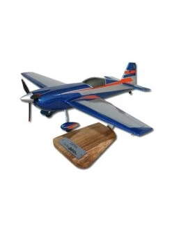 Maquette Bois Extra 330SC -BOUTIQUE AERO maquette bois extra 330sc 6