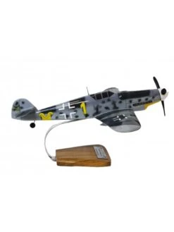 Maquette Bois Messerschmitt Bf109G-6 9/.JG52 E.Hartmann