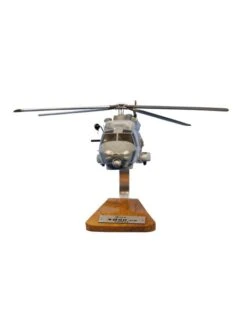 Maquette Bois NH90 NFH Marine Nationale
