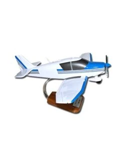 Maquette Bois Robin DR400