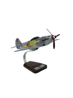 Maquette Bois Yak 3 GC.3 Normandie Niemen