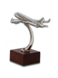 Maquette étain Airbus A319 Serge LEIBOVITZ - 1/300e -BOUTIQUE AERO maquette etain airbus a319 serge leibovitz 1300e 2