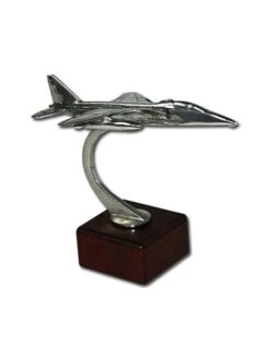 Maquette étain Jaguar A Serge LEIBOVITZ - 1/144e