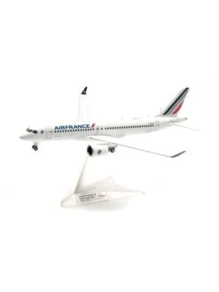 Maquette Métal A220-300 Air France - 1/200e