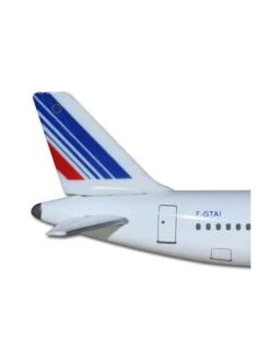 Maquette Métal A321 Air France Ancienne Livrée - 1/500e -BOUTIQUE AERO maquette metal a321 air france ancienne livree 1 500e 2