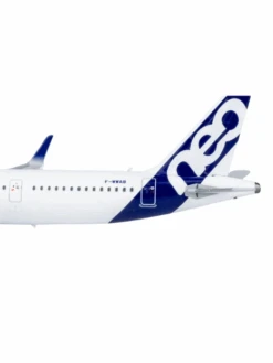 Maquette Métal Airbus A321neo ''House Color'' F-WWAB- 1/400e -BOUTIQUE AERO maquette metal airbus a321neo f wwab 1 400e 2