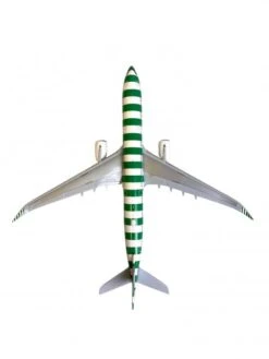 Maquette Métal Airbus A330-900neo Condor ''Island'' D-ANRA - 1/200e -BOUTIQUE AERO maquette metal airbus a330 condor island d anra 1 200e 2