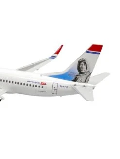 Maquette Métal Boeing B737-300 Norwegian Air Shuttle ''Roald Amundsen'' LN-KHA - 1/200e -BOUTIQUE AERO maquette metal boeing 737 300 norwegian air shuttle roald amundsen 1 2