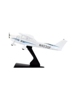 Cobi Maquette Métal Cessna 172 Skyhawk - 1/87e -BOUTIQUE AERO maquette metal cessna 172 skyhawk 1 87e 2