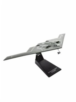 Maquette Plastique Northrop Grumman B2 Spirit 0329 - 1/200e
