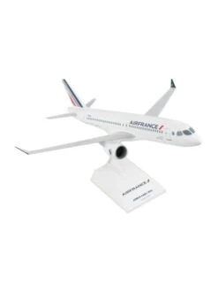 Maquette Plastique A220-300 Airbus - 1/100e