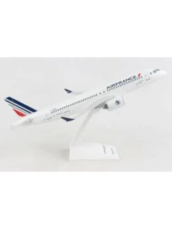 Maquette Plastique A220-300 Airbus - 1/100e -BOUTIQUE AERO maquette plastique a220 300 airbus 1 100e 3