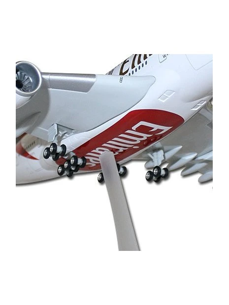 Maquette Plastique A380-800 Emirates - 1/200e 9 Maquette Plastique A380-800 Emirates - 1/200e – Image 7