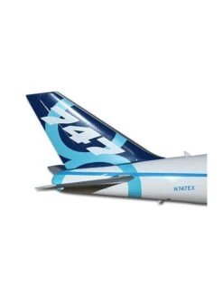 Maquette Plastique B747-8F Lite Flight Test Livery - 1/200e -BOUTIQUE AERO maquette plastique b747 8f lite flight test livery 1 200e 2