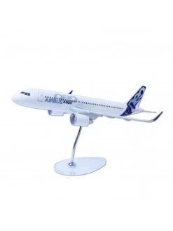 Maquette Résine Airbus A320neo - 1/100e -BOUTIQUE AERO maquette resine airbus a320neo 1100e 2