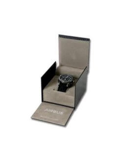 Montre Airbus Exclusive Pilote - Boîtier Acier, Cadran Noir, Bracelet Silicone Noir -BOUTIQUE AERO montre airbus exclusive pilote boitier acier cadran noir bracelet silicone noir 4