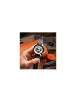 Montre AVI-8 Hawker Harrier Farley AV-4098-01 - Boîtier Acier, Cadran Acier, Bracelet Cuir Noir -BOUTIQUE AERO montre avi 8 hawker harrier farley av 4098 01 boitier acier cadran acier bracelet cuir noir 7