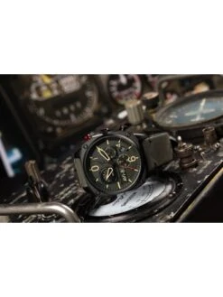 Montre AVI-8 Hawker Hunter AV-4052-08 Vert Profond - Boîtier Noir, Cadran Vert Foncé, Bracelet Cuir Vert -BOUTIQUE AERO montre avi 8 hawker hunter av 4052 08 vert profond boitier noir cadran vert fonce bracelet cuir vert 5