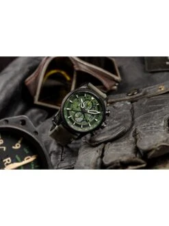 Montre AVI-8 Hawker Hunter AV-4064-02 Vert Anthracite - Boîtier Noir, Cadran Vert, Bracelet Cuir Vert -BOUTIQUE AERO montre avi 8 hawker hunter av 4064 02 vert anthracite boitier noir cadran vert bracelet cuir vert 5