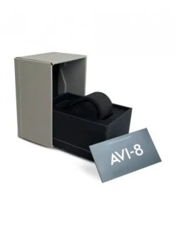 Montre AVI-8 Hawker Hurricane AV-4011-0E Terre Noire - Boîtier Noir, Cadran Noir, Bracelet Cuir Kaki -BOUTIQUE AERO montre avi 8 hawker hurricane av 4011 0e terre noire boitier noir cadran noir bracelet cuir kaki 10