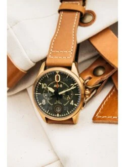 Montre AVI-8 Spitfire AV-4089-02 Vert Bronze - Boîtier Bronze, Cadran Vert, Bracelet Cuir Marron -BOUTIQUE AERO montre avi 8 spitfire av 4089 02 vert bronze boitier bronze cadran vert bracelet cuir marron 2